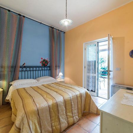 Country House Araba Phoenix 卡斯特拉巴特 外观 照片