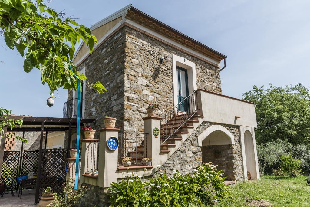 Country House Araba Phoenix 卡斯特拉巴特 外观 照片